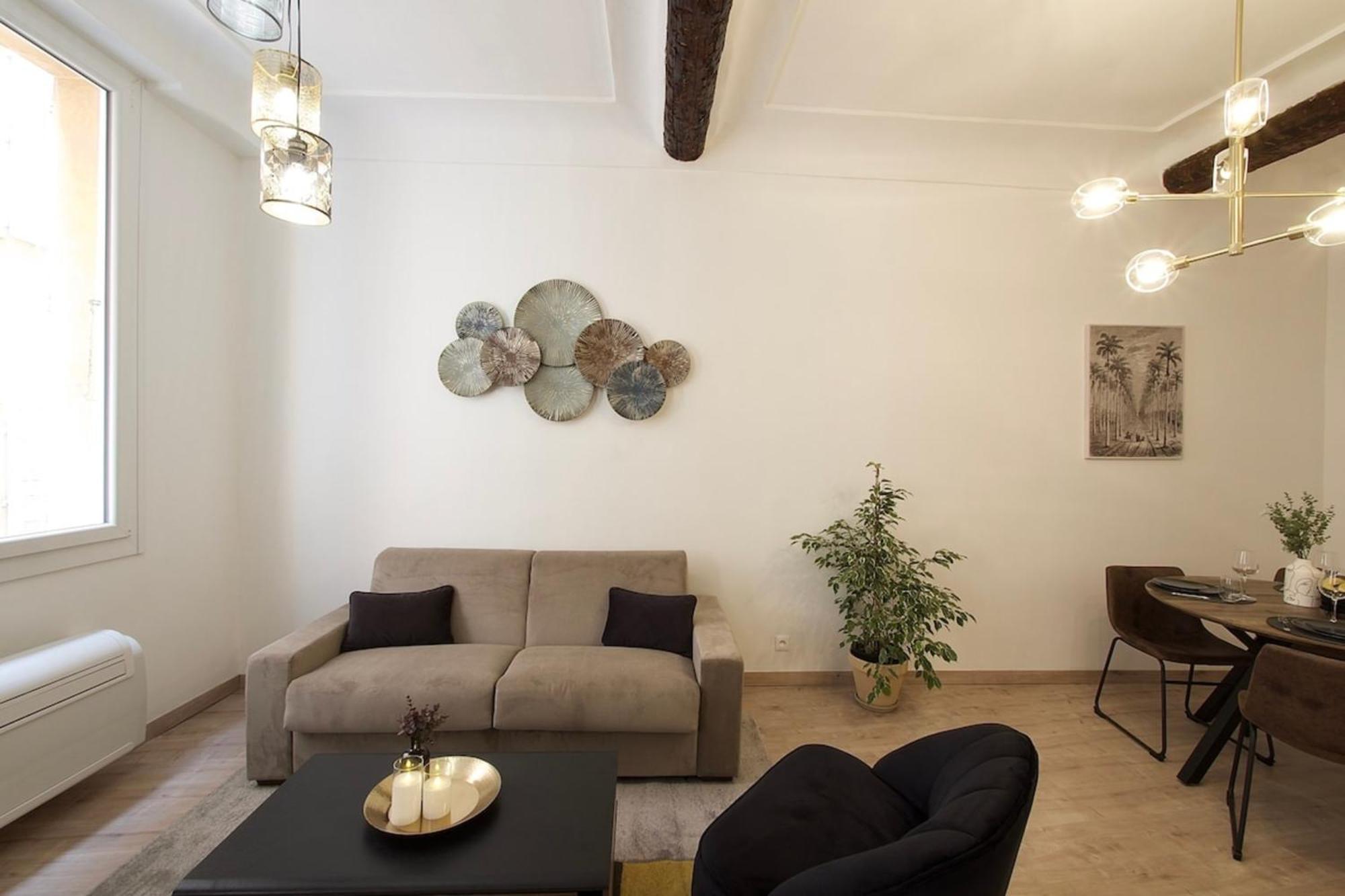 06r - Modern - Vieux * Nizza